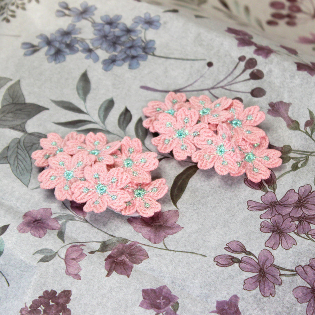 Vyšívaná spona do vlasů 2ks