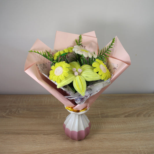 Ručně vyráběná kytice - žlutá