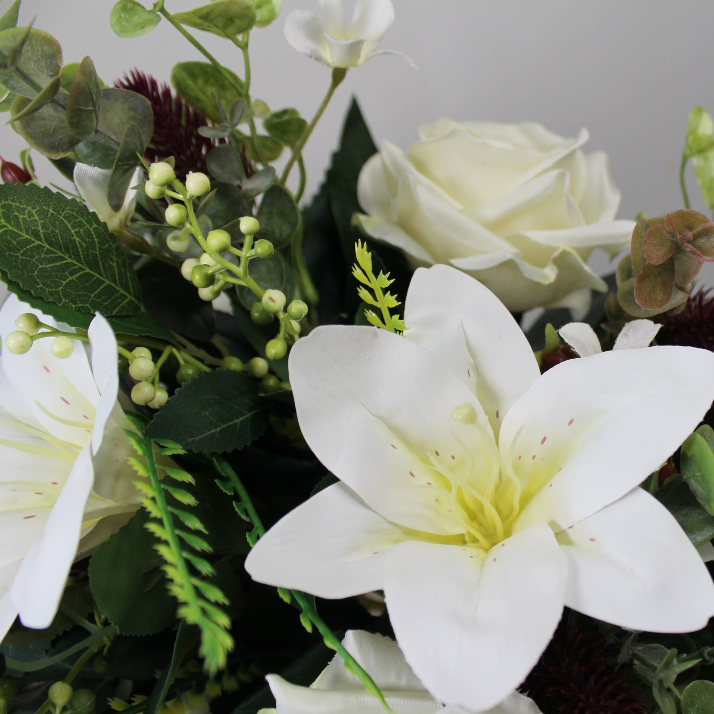 Kytice z umělých květin - Lilie, růže