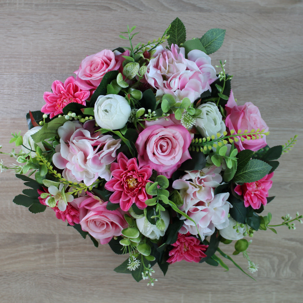 Květinový box ve tvaru srdce