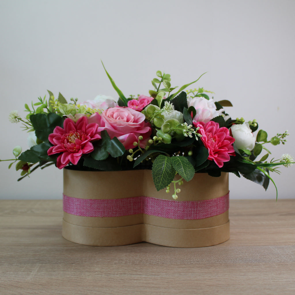 Květinový box ve tvaru srdce