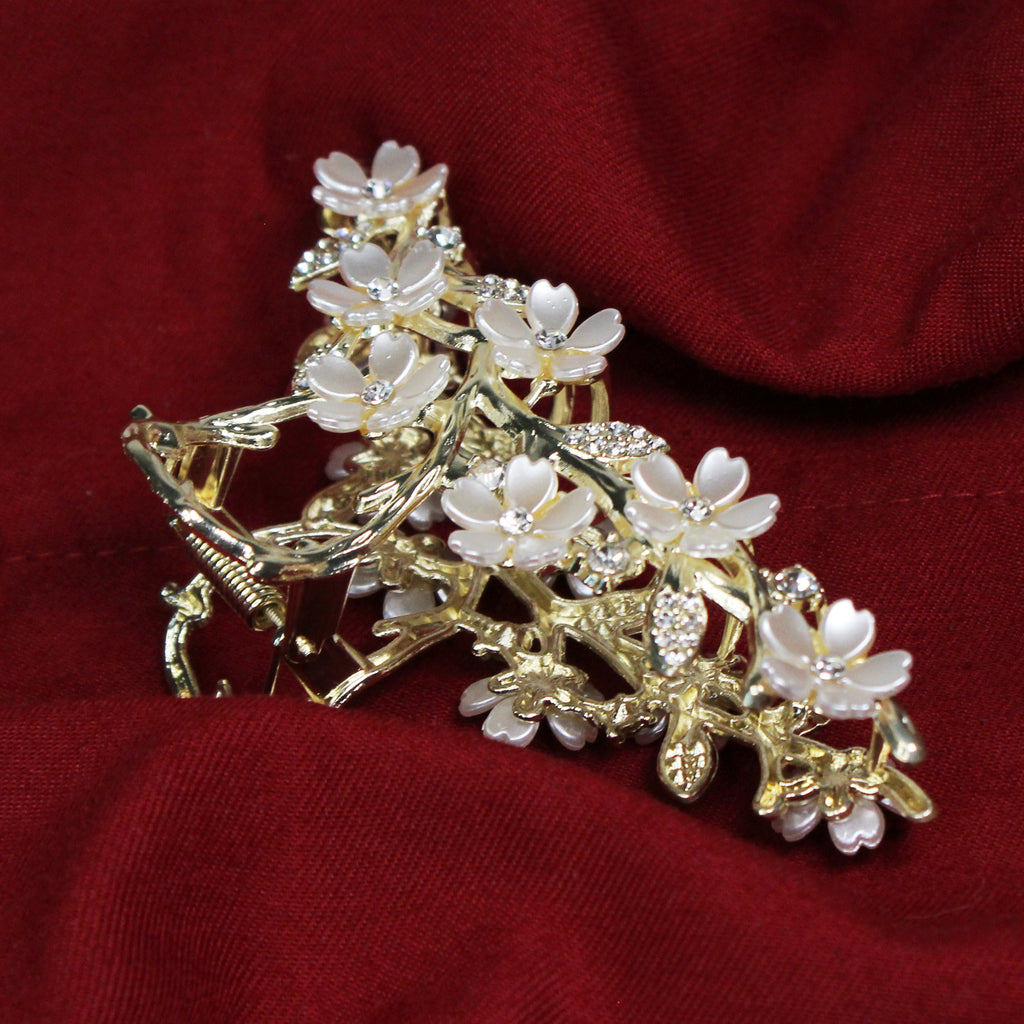 Květinový skřipec do vlasů