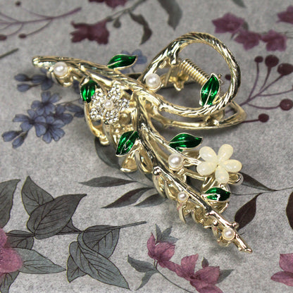 Květinový skřipec do vlasů