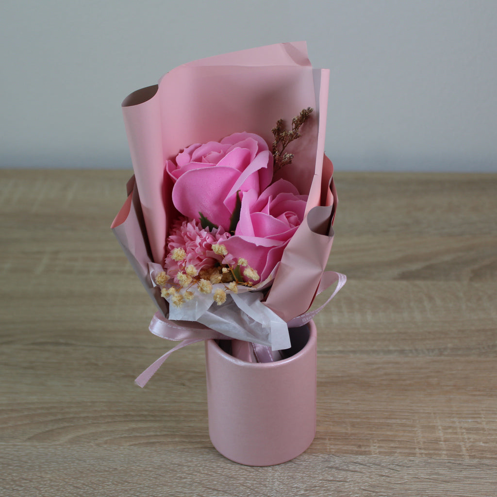 Mýdlová kytice v dárkové krabičce