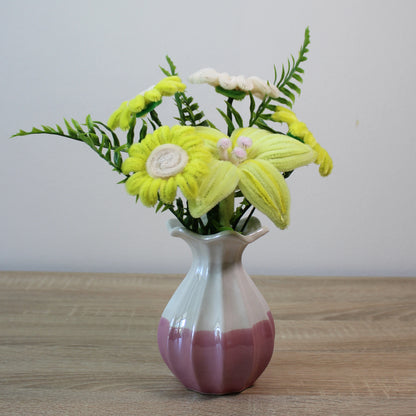 Ručně vyráběná kytice - žlutá