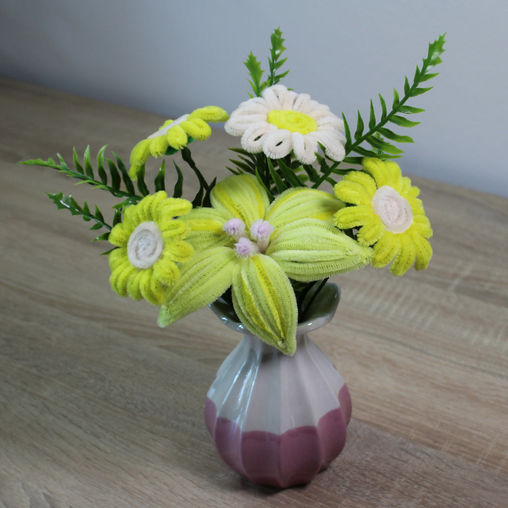 Ručně vyráběná kytice - žlutá