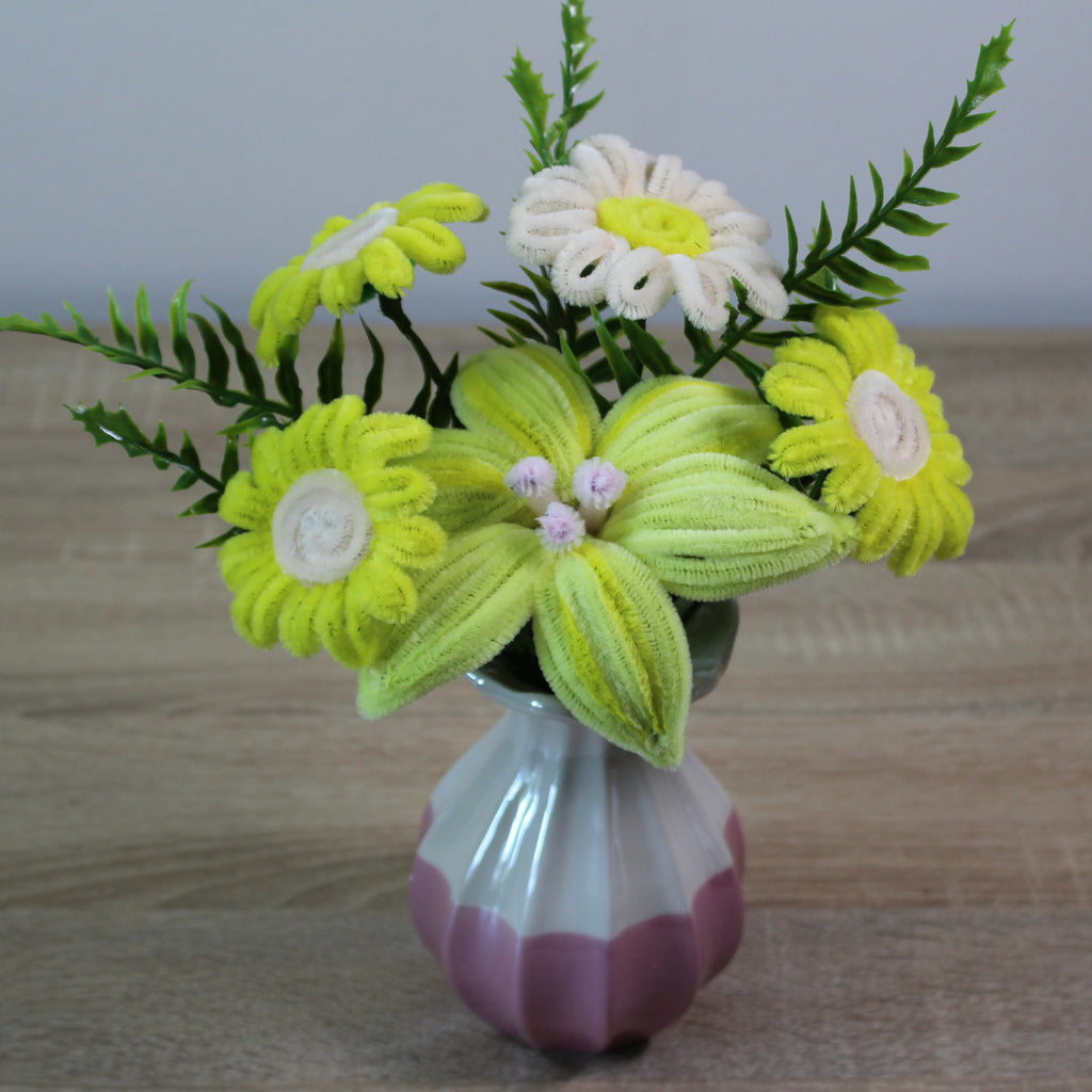 Ručně vyráběná kytice - žlutá