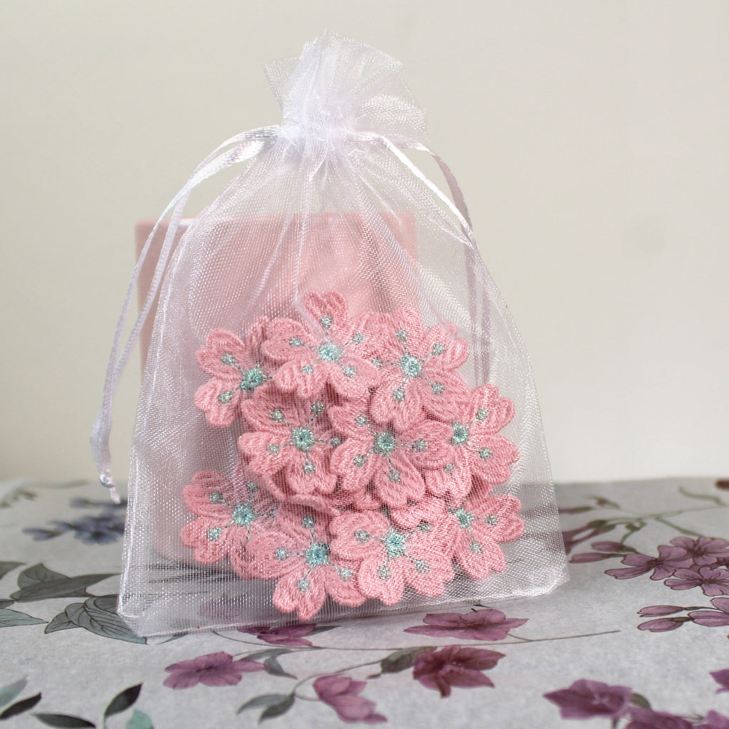 Vyšívaná spona do vlasů 2ks