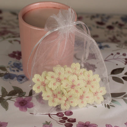 Vyšívaná spona do vlasů 2ks