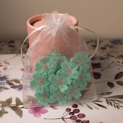 Vyšívaná spona do vlasů 2ks