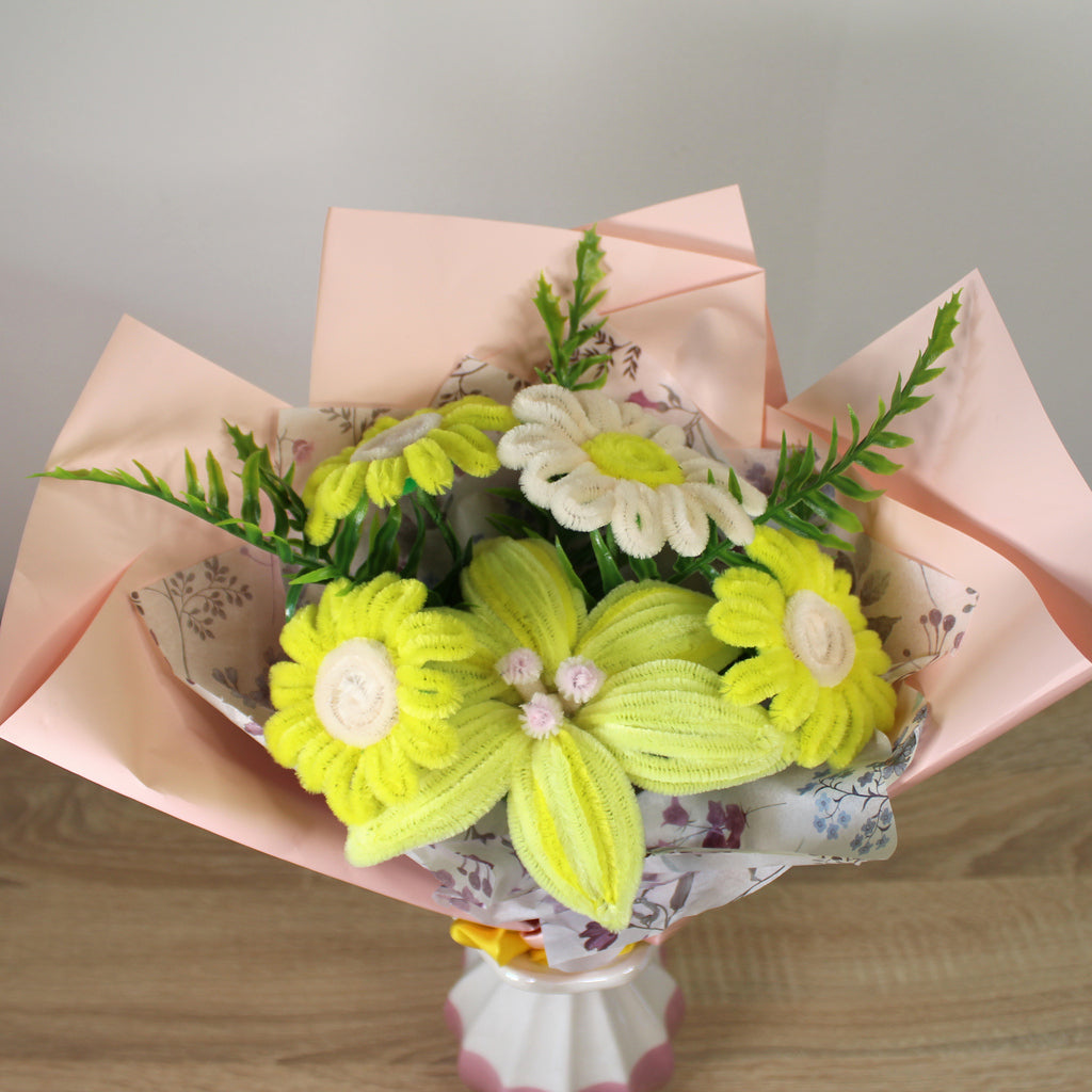 Ručně vyráběná kytice - žlutá