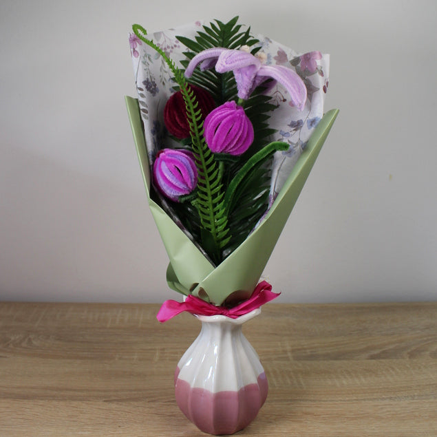 Ručně vyráběná kytice - Tulipány, Lilie