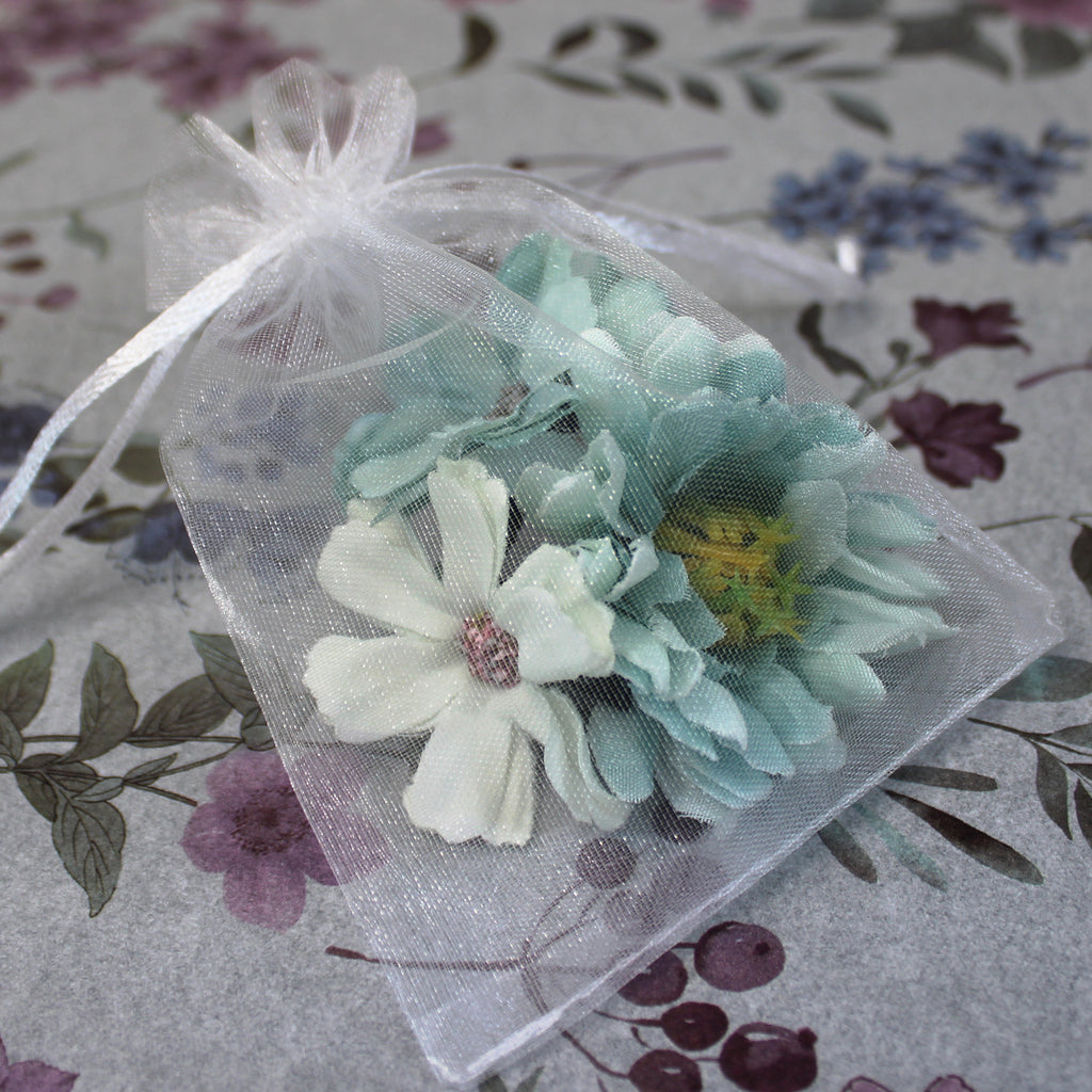 Květy do vlasů bílo-modrá