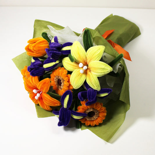 Oranžovo-fialová kytice